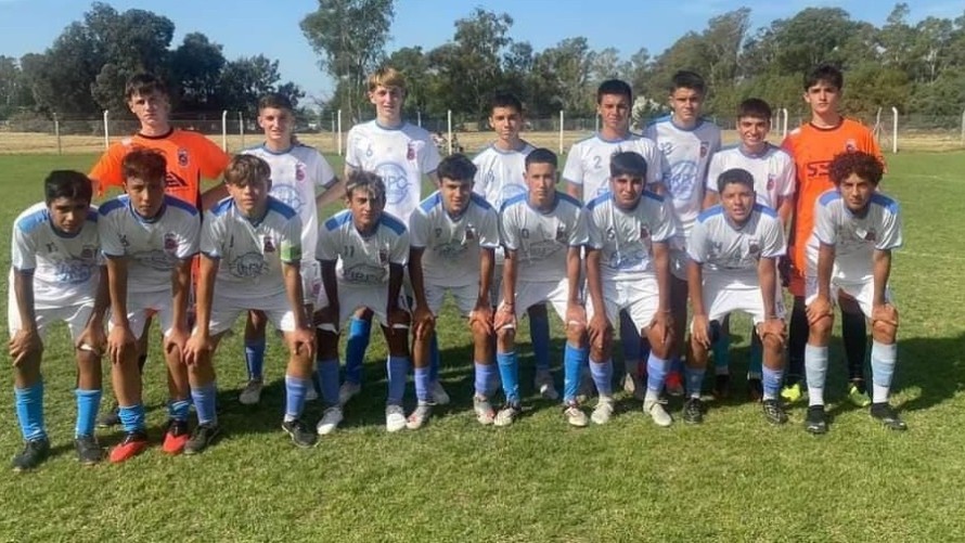 Fútbol Inferiores: comenzó el torneo 70º Aniversario Diario La Mañana