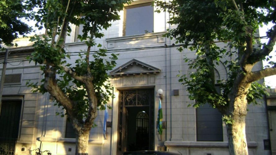 Tras el impasse de enero, La Biblioteca Rivadavia volvió al trabajo
