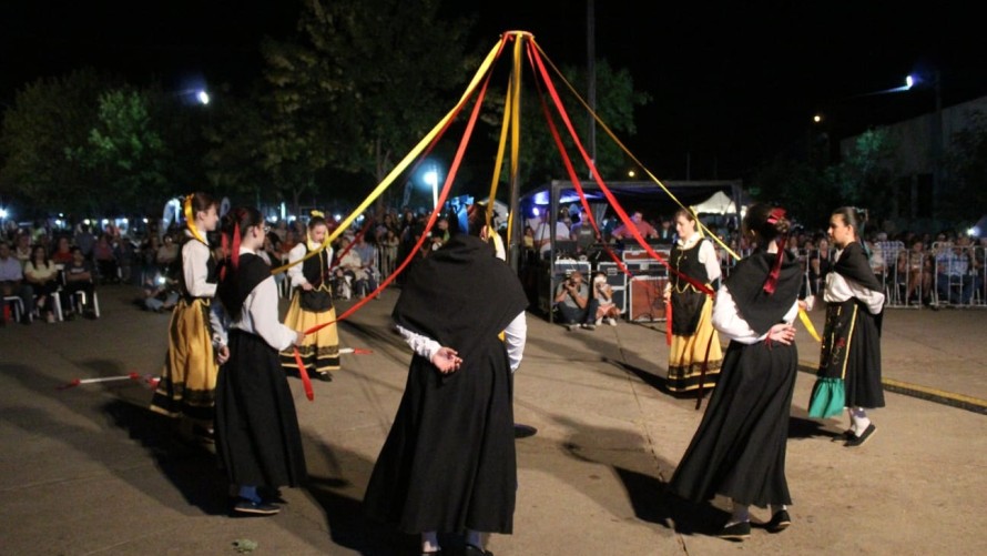 Kapanga cerró el festival Pirovano Canta 2023