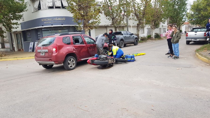 Encontraron droga en la mochila de una mujer accidentada