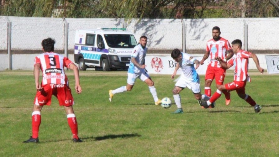 Argentino de Monte Maíz sigue puntero, el Ciudad al acecho