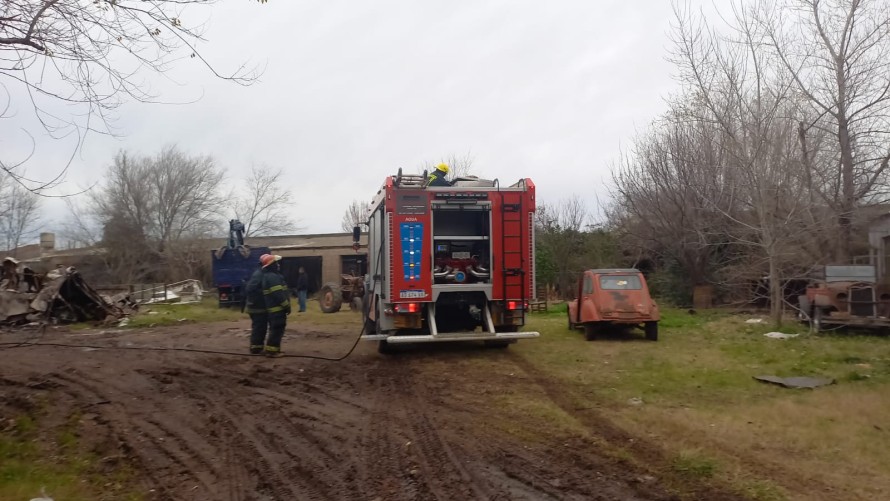 Nuevo incendio de basura en el ex peladero López convocó a los servicios de emergencia