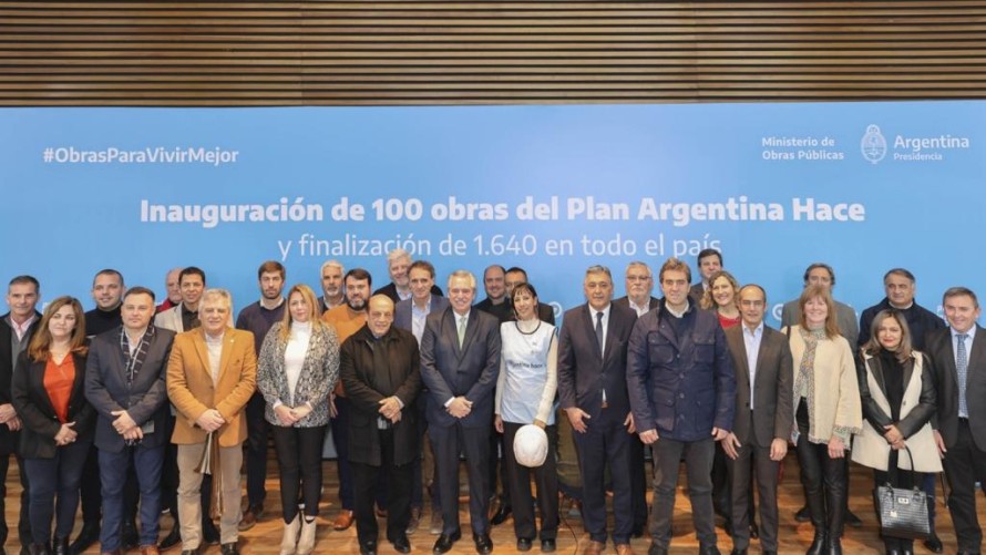 El intendente Pisano formó parte de la inauguración de las 100 obras del plan Argentina Hace
