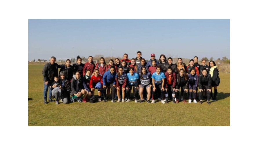 La Selección de Fútbol Femenino de Bolívar jugará un amistoso este sábado