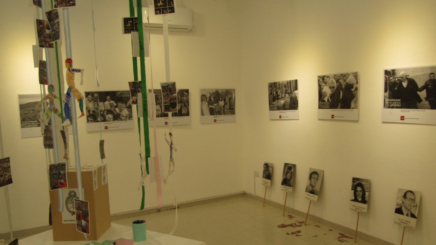 A proteger la Memoria: se inauguró una muestra de fotos y se realizó un conversatorio
