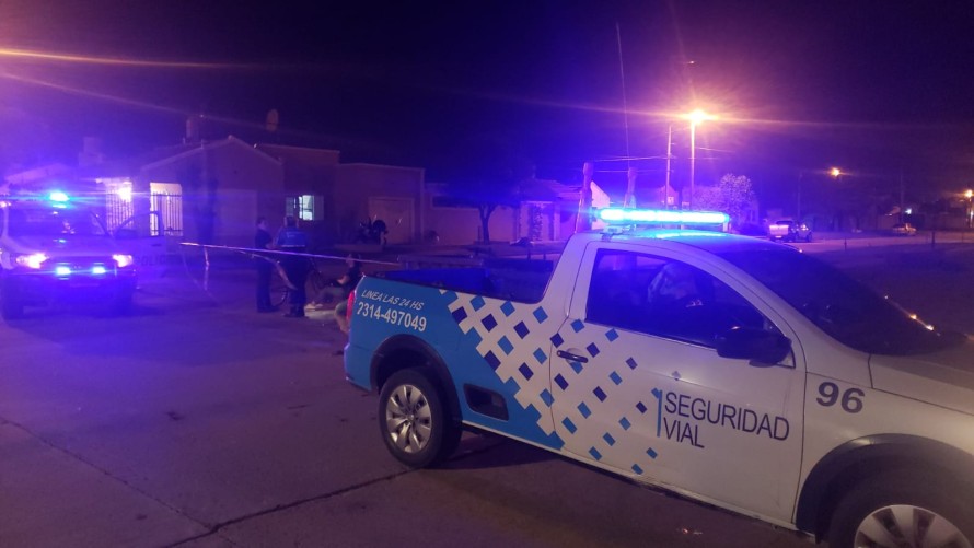 Una ciclista resultó herida esta noche en un accidente de tránsito