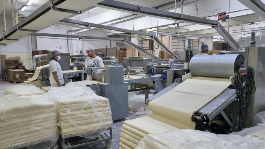 Pisano y Bucca visitaron la fábrica “Mendía” que instalará una sede en el Parque Industrial