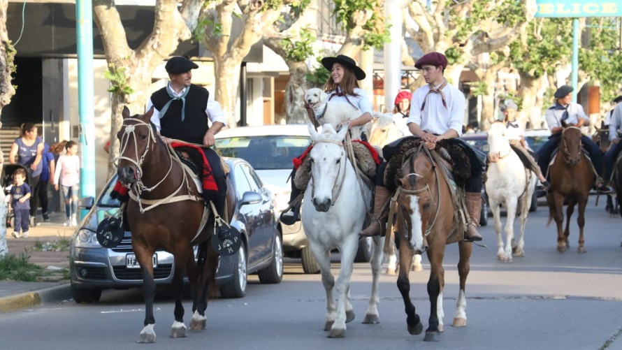 Día de la Tradición: el viernes se realizará el tradicional paseo gaucho organizado por Salinas Grandes