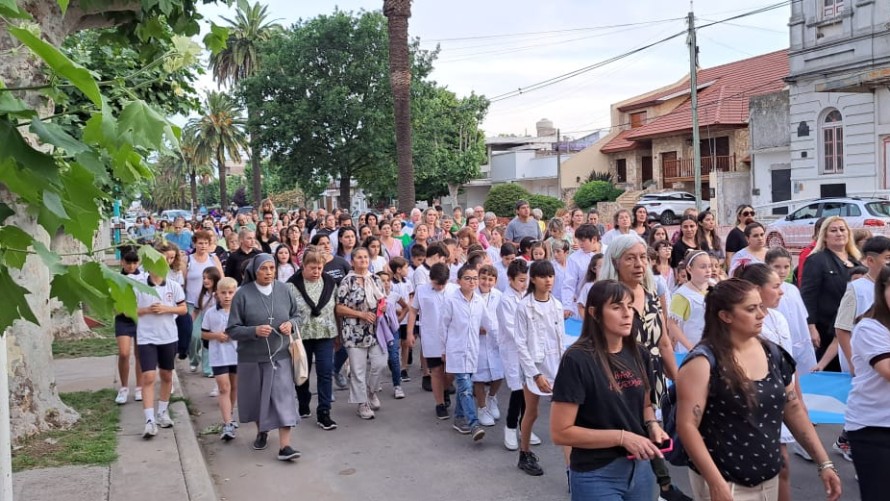 Se realizó misa y procesión en el Día de la Inmaculada Concepción