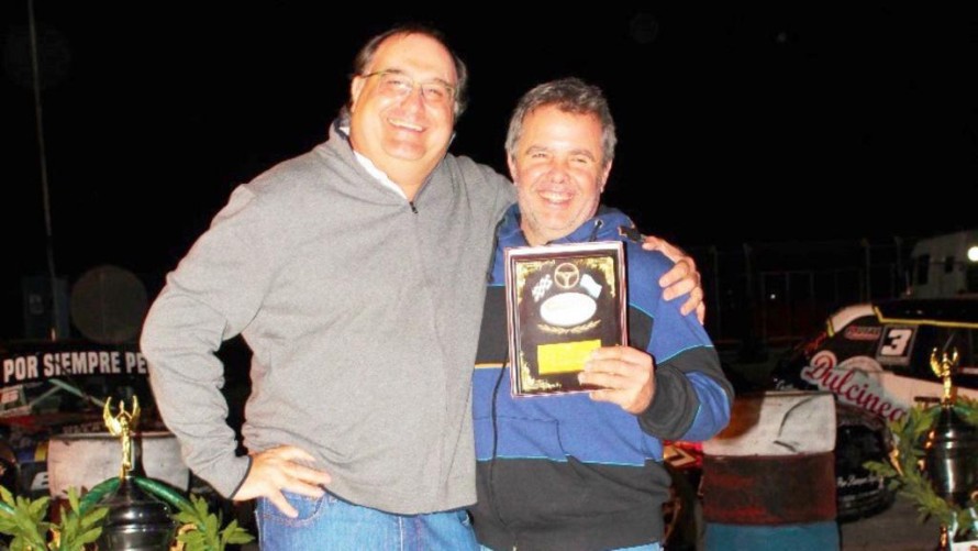 Gustavo Pendás, premio a la caballerosidad deportiva