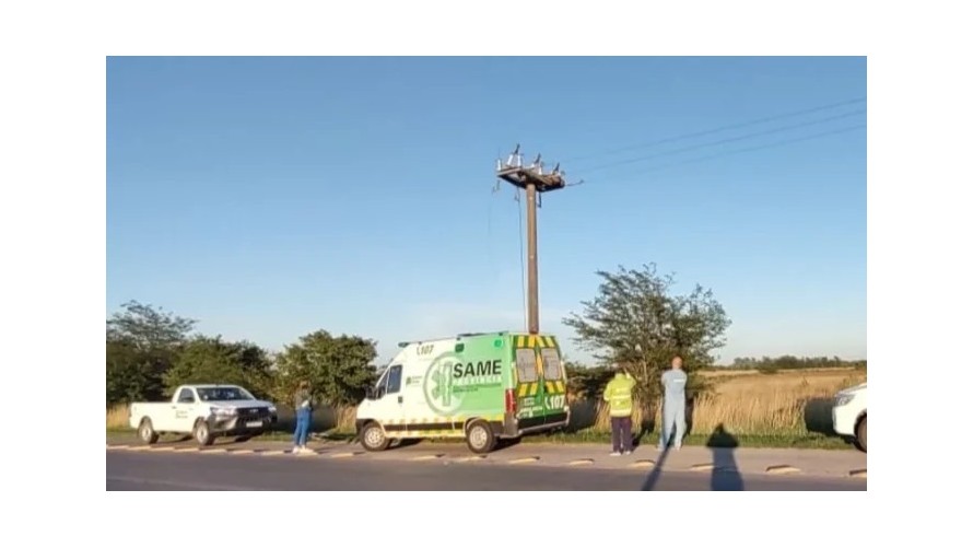 Un hombre murió electrocutado cuando intentaba sustraer cables de un poste de luz