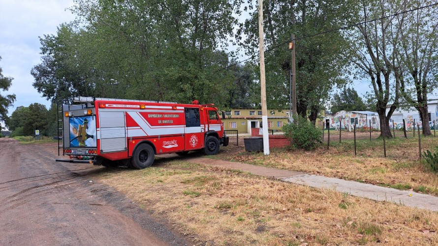 Ante un llamado, bomberos voluntarios asistieron al Jardín 911