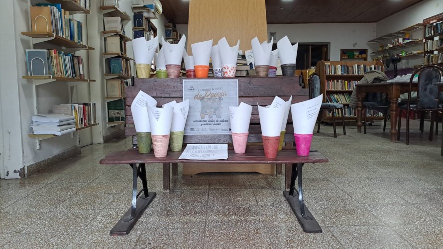 Las bibliotecas de Bolívar celebran el Día de la Poesía