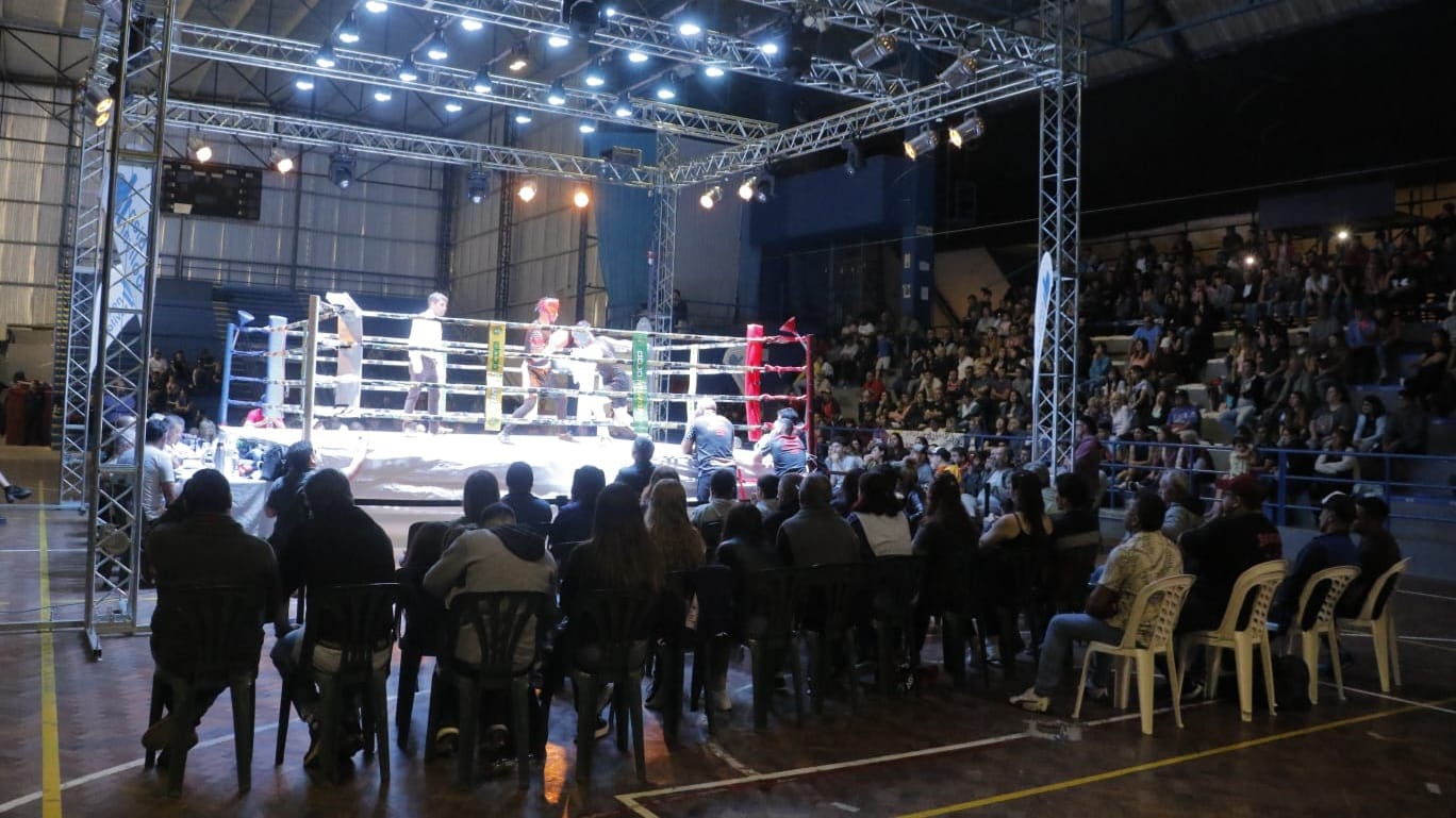 El boxeo, MMA y el kick boxing se unen en el Regional Copa Ciudad de Bolívar
