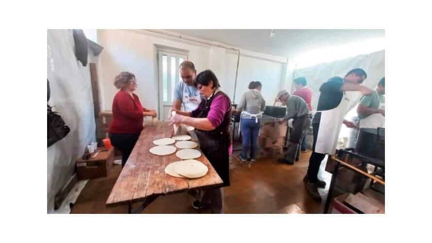 Bomberos Voluntarios anunció la primera venta de tortas fritas del año