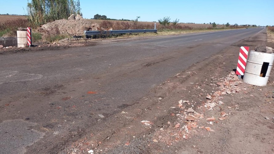 Es prioritario arreglar como se debe el corte que se hizo entre Bolívar y 9 de Julio