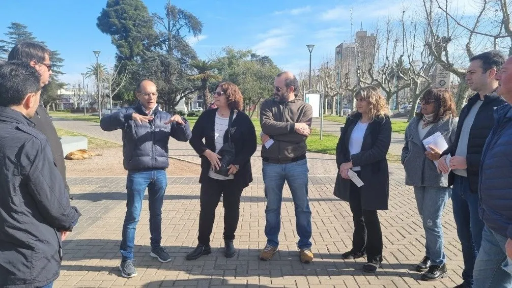 Pisano acompañó la iniciativa del Consejo de Arbolado Público por el Día del Árbol