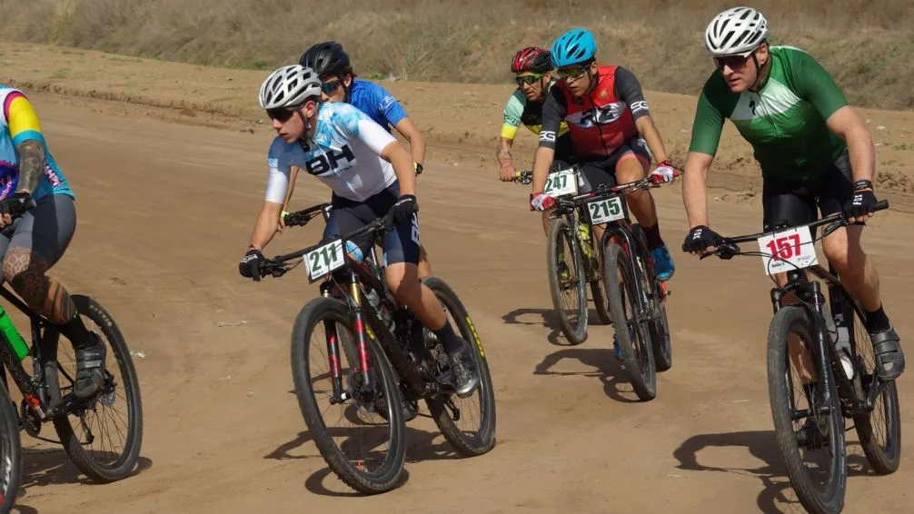 Victoria de Bruno González Gentile en la carrera de los 100 años del Club Ciclista Trenque Lauquen