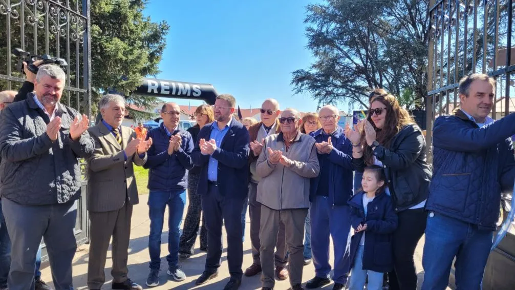 Cortaron las cintas y quedó habilitada la 95ª Exposición Rural de Bolívar