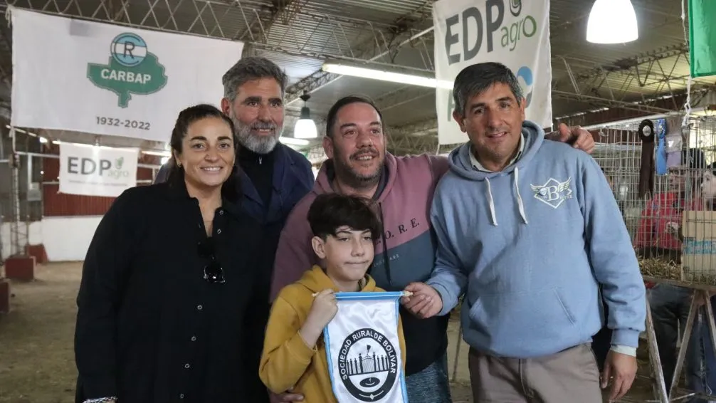  La Exposición Rural de Bolívar eligió a los conejos grandes campeones