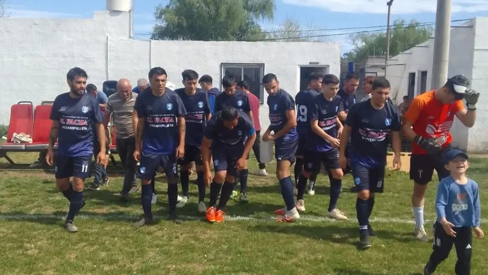 Segunda división: Unzué le ganó de visitante a La 14 y le arrebató la punta, a una fecha del final