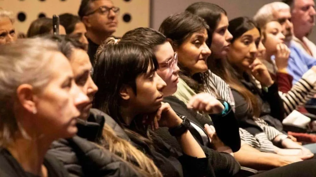 El Dr. Marcelo Demozzi dictó una capacitación en maniobras de RCP para empleados municipales