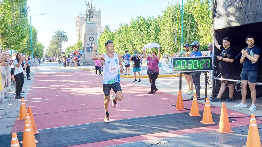 Según Niestroj, en el kilómetro 4 se definió la carrera