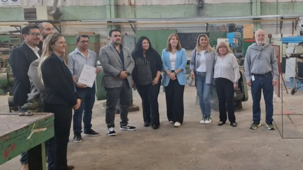 Diputados provinciales del bloque Unión, Renovación y Fe visitaron la Escuela de Educación Técnica