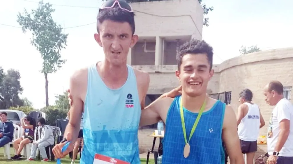 Podios bolivarenses en la posta 2 x 4000 de Bragado