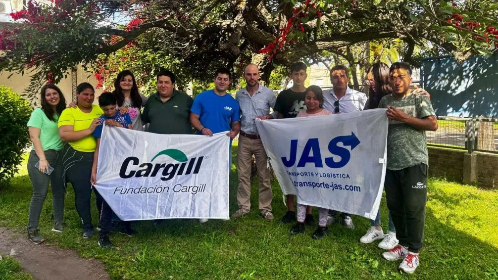 Fundación Cargill y Transportes Jas se sumaron para apoyar a la Escuela 501