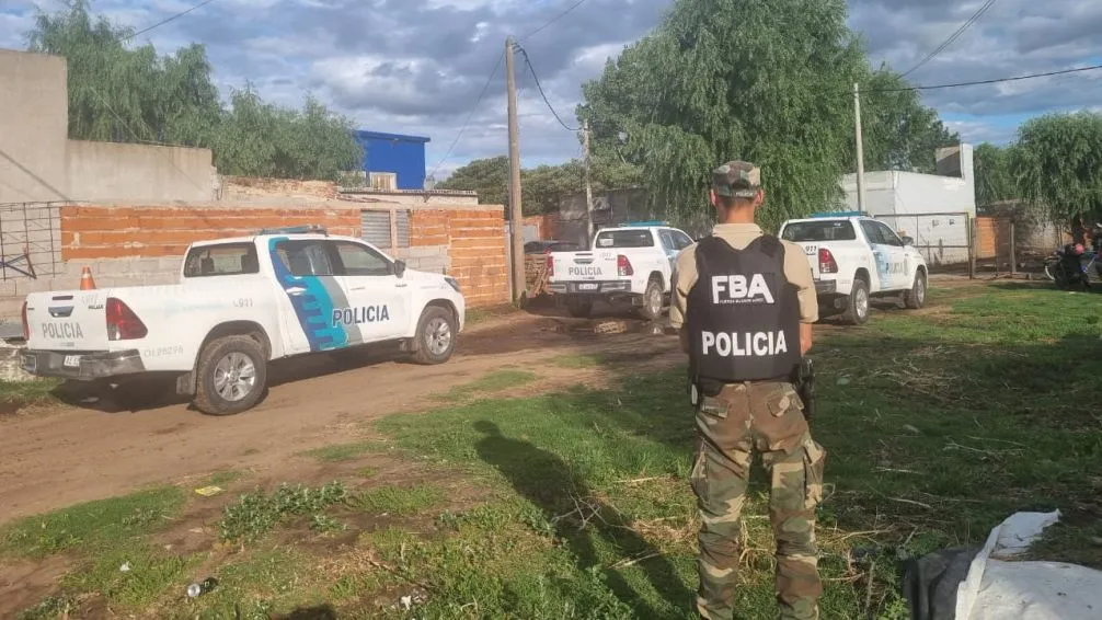 Allanamientos llevados a cabo en barrio Vivanco, de Bolívar.