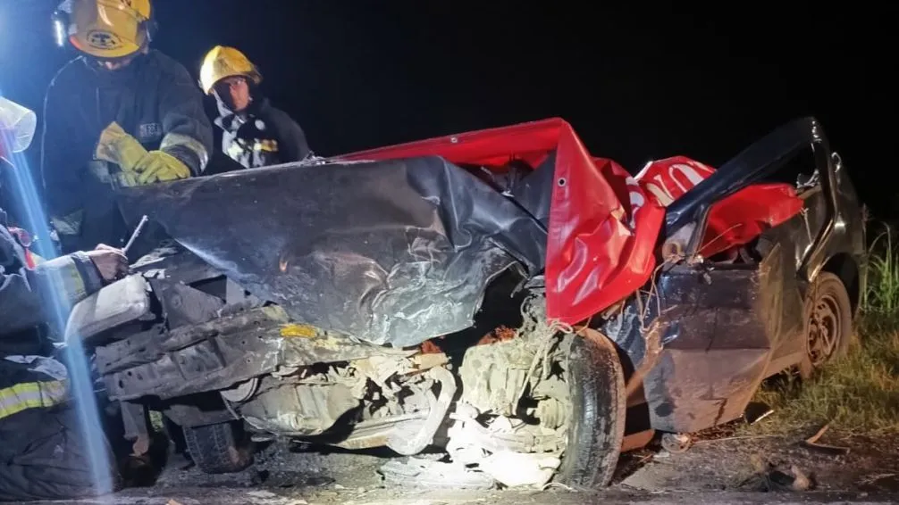 Un muerto y dos heridos graves tras un choque frontal en la ruta 65