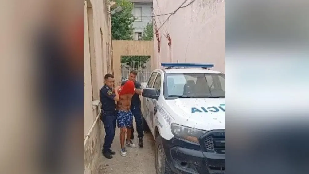 Detuvieron a un hombre que robó dinero de un local comercial