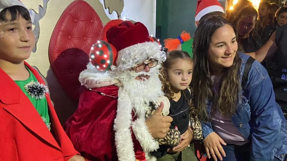 Bolívar vivió su fiesta navideña con la llegada de Papá Noel