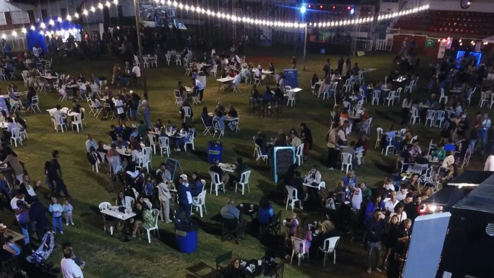 Exitosa primera edición de "La Fiesta de la Pizza" en la Rural