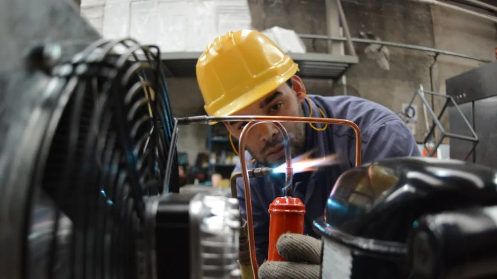 La actividad industrial pyme cerró 2024 con una caída acumulada de 9,8%