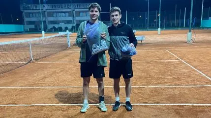 Santiago Morán fue campeón del primer torneo organizado por Clay Tennis Bolívar