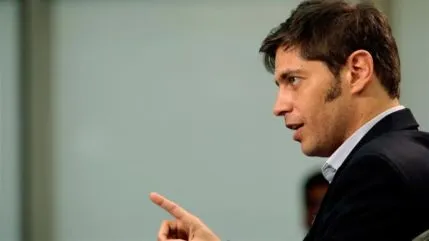 Kicillof en alerta porque Milei quiere transferir los hospitales nacionales a las provincias